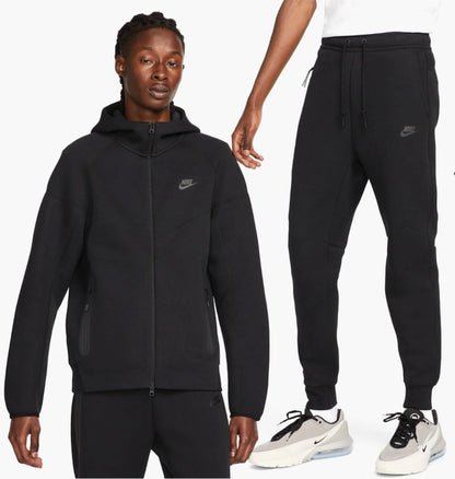 Nike Tech Fleece | Black