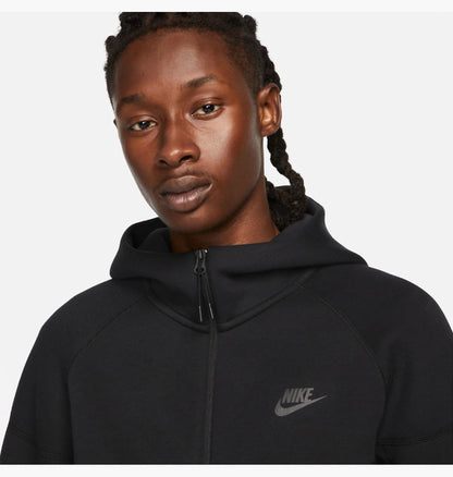 Nike Tech Fleece | Black