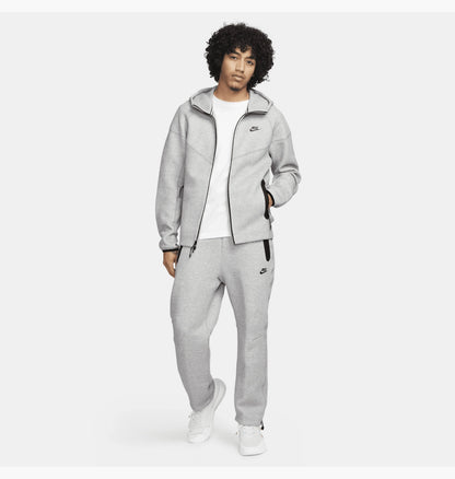 Nike Tech Fleece | Grey